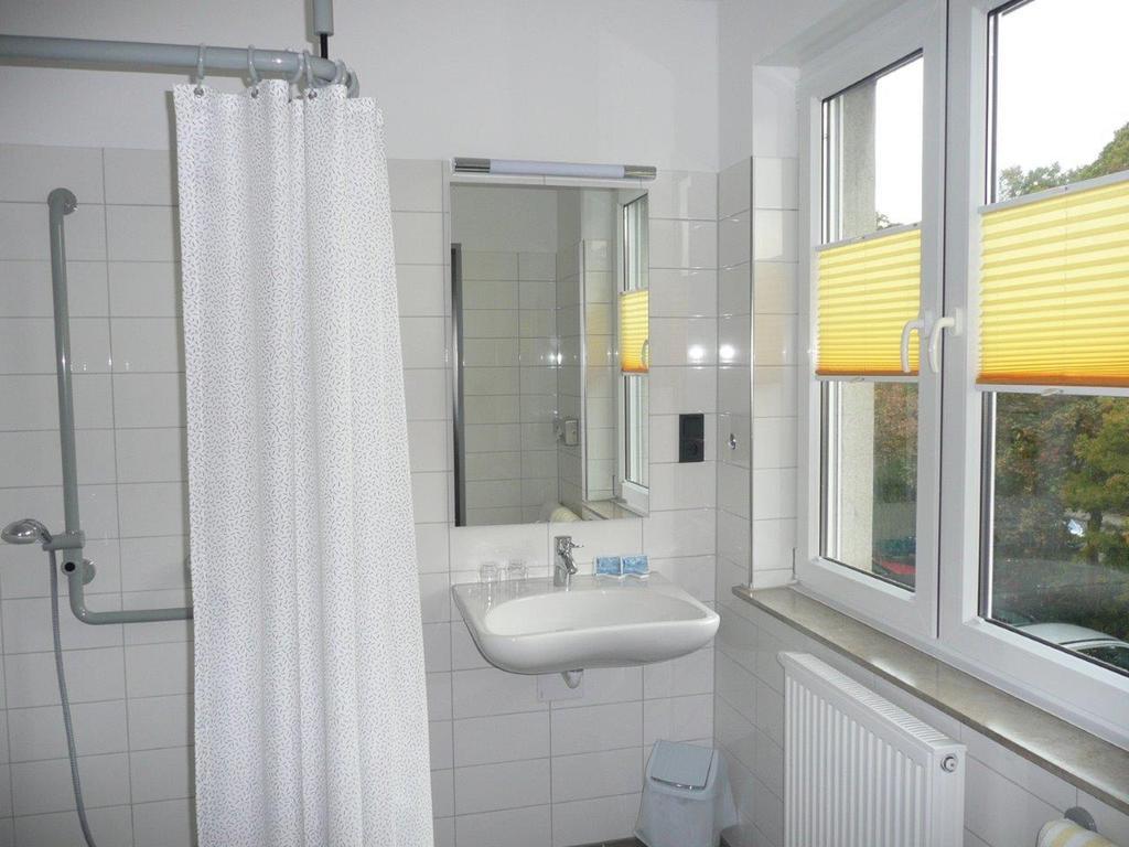 Hotel Haus Vom Guten Hirten Munster  Bilik gambar