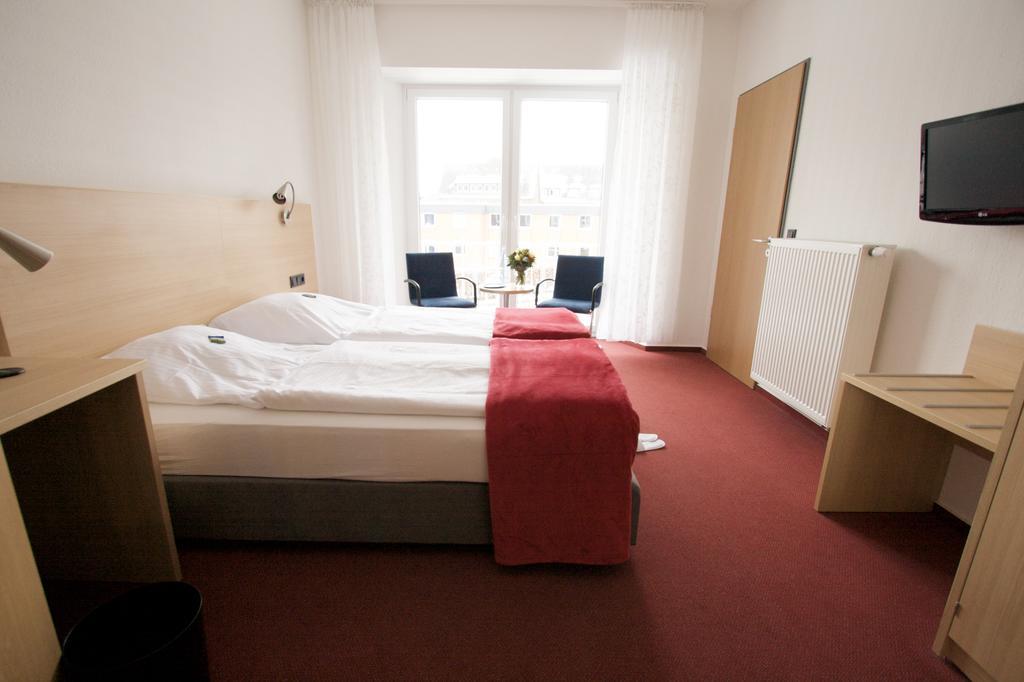 Hotel Haus Vom Guten Hirten Munster  Bilik gambar